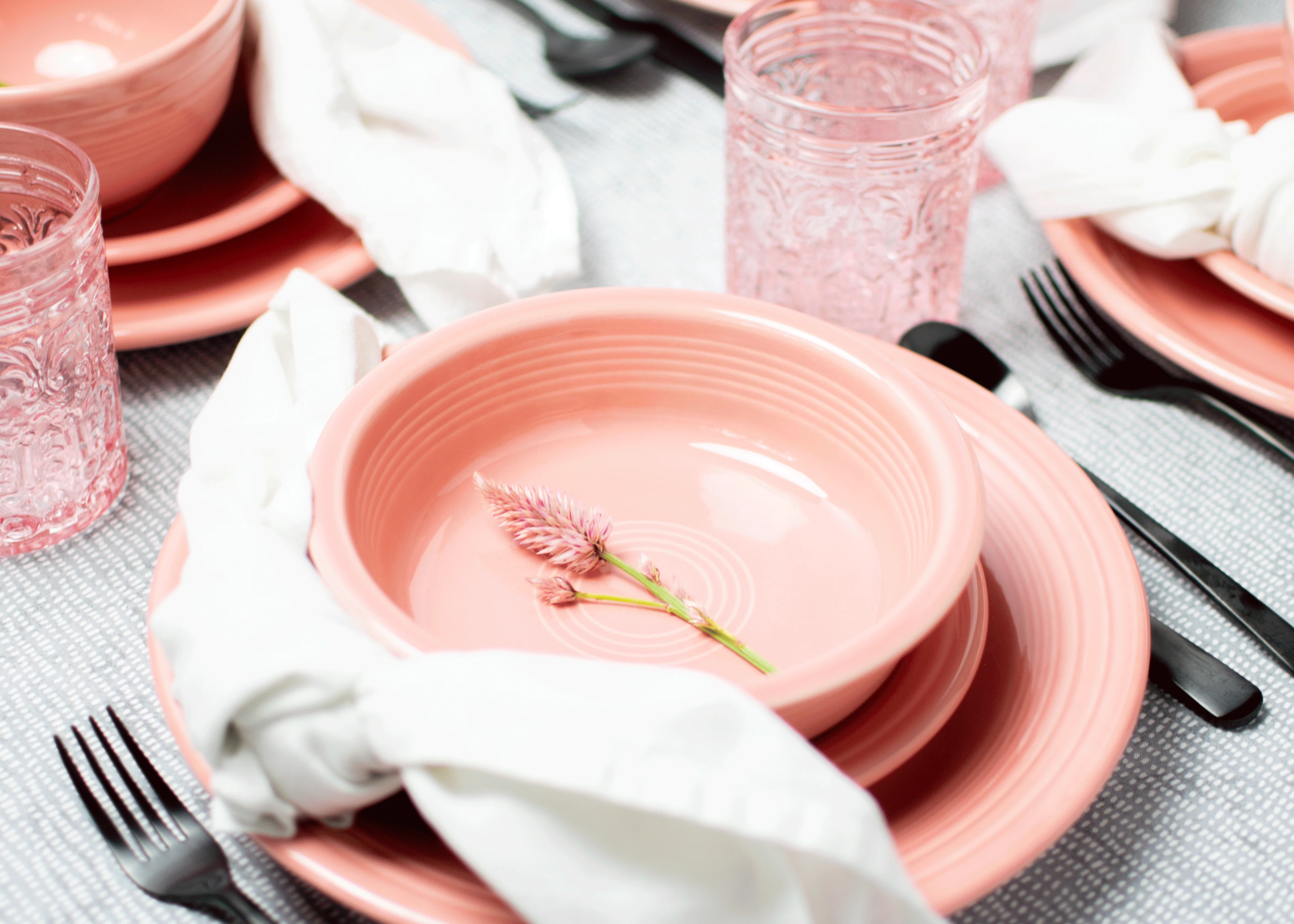 Classic Rim 3-Piece Place Setting, Service for 1 - Image 3