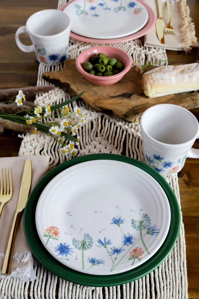 Breezy Floral Classic Rim 9 Inch Luncheon Plate - Image 2