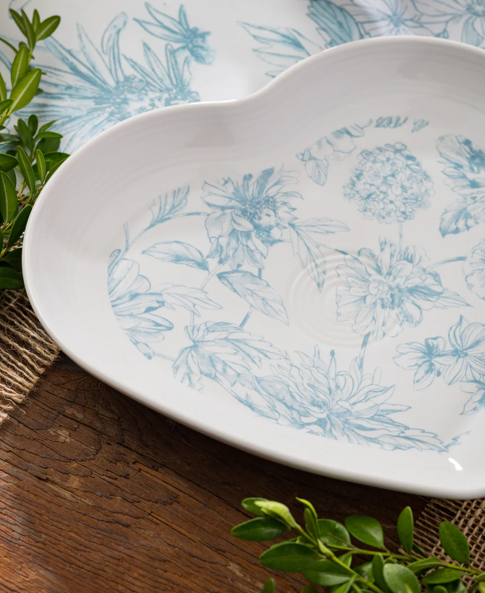 New Retired Fiesta Botanical Floral 9 Inch Heart Shaped Plate - Image 2