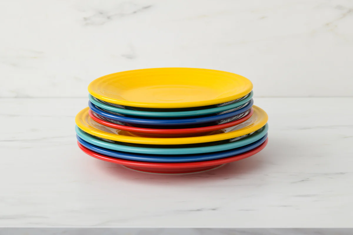 Classic Rim 9 Inch Luncheon Plate - Image 16