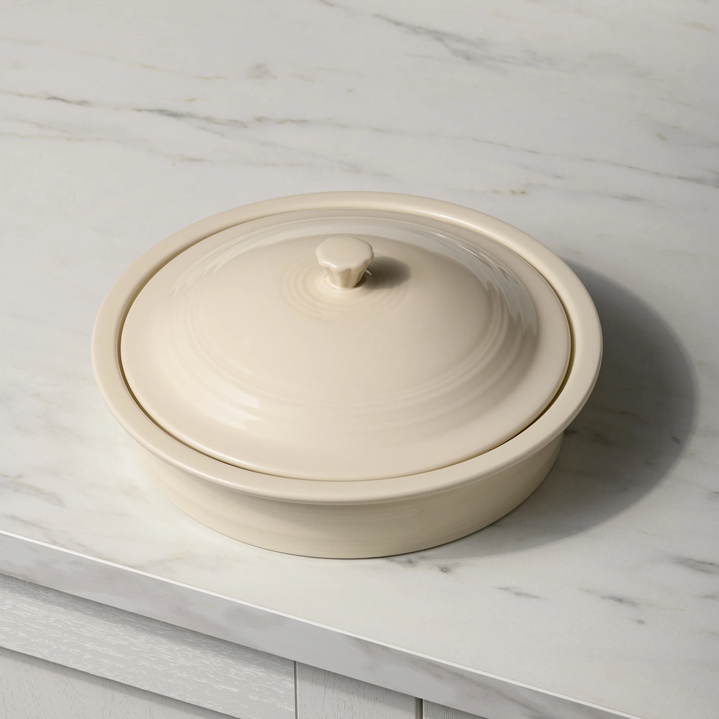 Small 10 Inch Round Covered Casserole 1.4 Quart - Image 2